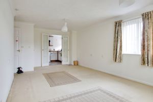 Lounge- click for photo gallery